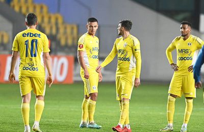 Se pune la cale o mutare-șoc în Liga 1 » Petrolul, la un pas de insolvență!