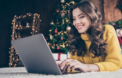 5 sfaturi pentru a-ți gestiona mai bine bugetul cu cardul de credit în luna cadourilor