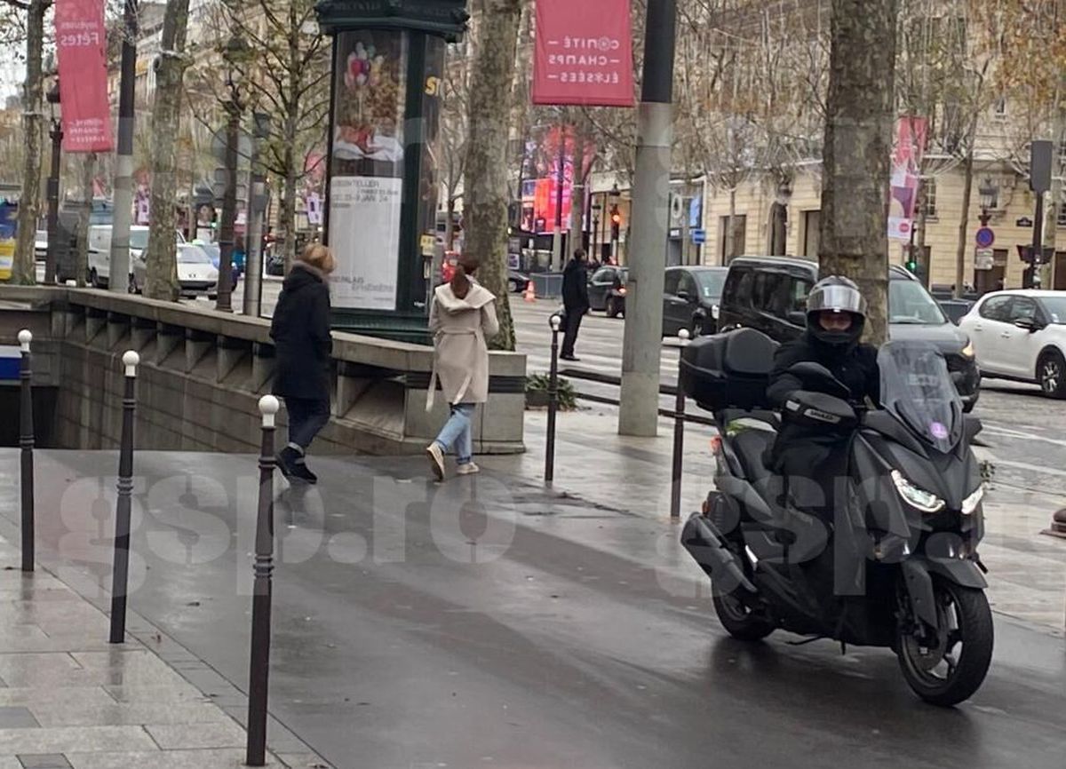 Simona Halep, zărită pe Champs-Élysées în ziua în care a aflat data audierii » Din magazinul sponsorului, direct într-un taxi de lux! Avem imaginile