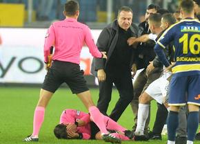Președintele huligan de la echipa lui Moruțan și-a aflat pedeapsa. Măsurile radicale anunțate de federația turcă
