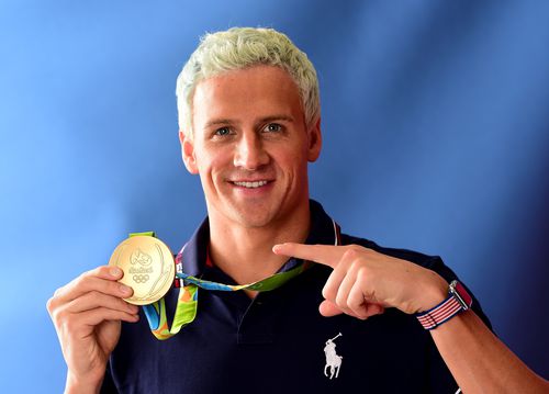 Ryan Lochte cu medlaia olimpică din 2016 FOTO Guliver/GettyImages