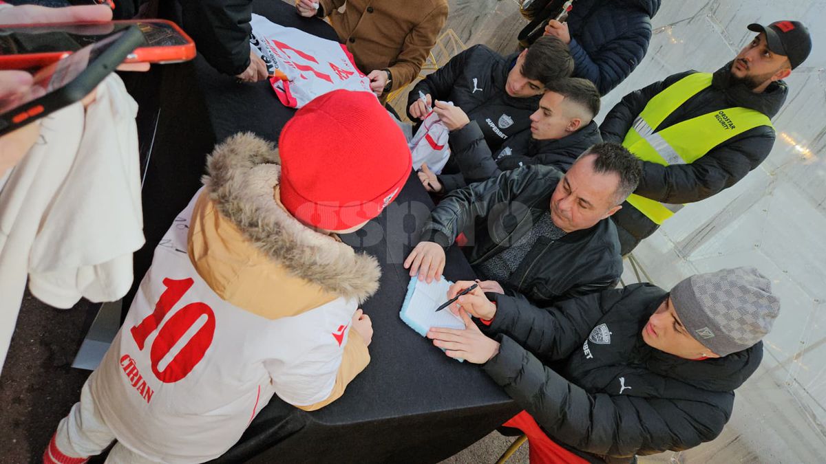 Eveniment de Crăciun organizat de Dinamo