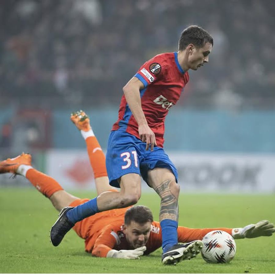 Imaginea postată de Mihai Stoica pe Facebook / sursa foto: Facebook Mihai Stoica La 10 ore după miracolul cu Feyenoord, Mihai Stoica a mai transmis un mesaj: „Ați fost martori pe Arena Națională”