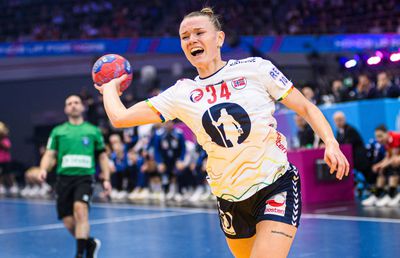 Handbalista de la SCM Râmnicu Vâlcea a fost titularizată în naționala Norvegiei și speră la aurul mondial: „Încerc să dau ce am mai bun”