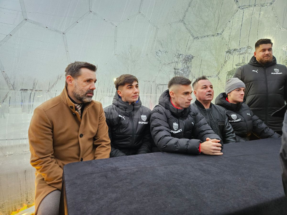 Eveniment de Crăciun organizat de Dinamo