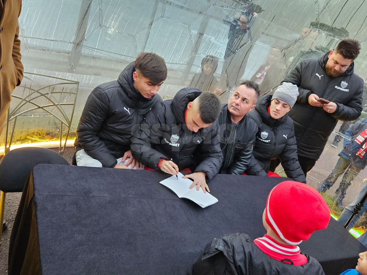 Eveniment de Crăciun organizat de Dinamo