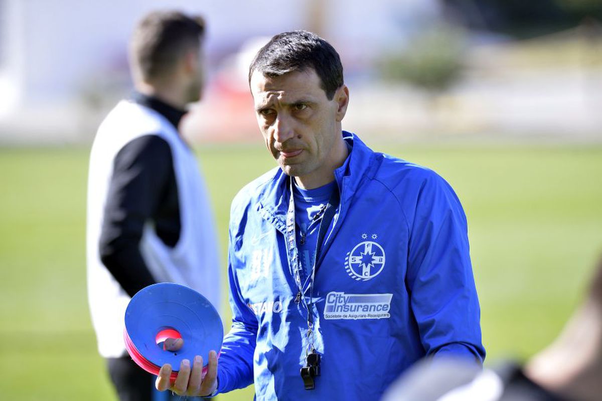FCSB // VIDEO+FOTO 5 informații din cantonamentul roș-albaștrilor: Mihai Pintilii și-a intrat în noul rol + cum a fost primit Darius Olaru de colegi