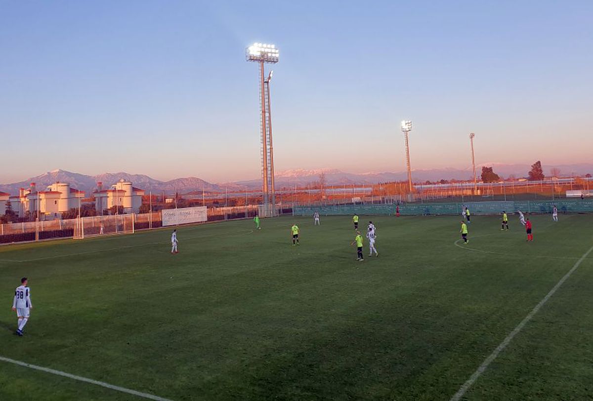 CORESPONDENȚĂ GSP DIN ANTALYA // VIDEO + FOTO Astra, umilită într-un amical cu de toate: bătaie în tribună + gol spectaculos al lui Denis Alibec