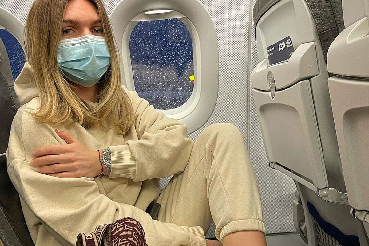 Simona Halep a plecat spre Australia! Cât costă accesoriul cu care a atras toate privirile