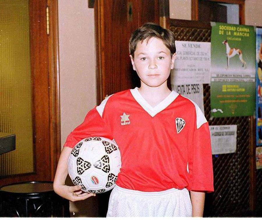 Andres Iniesta, pe vremea când se uita doar la meciurile lui Real Madrid Andres Iniesta, pe vremea când se uita doar la meciurile lui Real Madrid