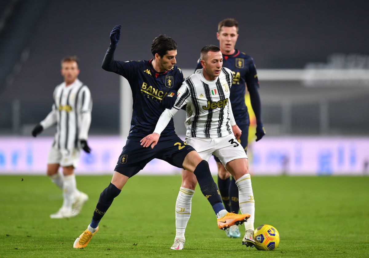 Juventus - Genoa 3-2. FOTO Radu Drăgușin, integralist în meciul care a dus-o pe Juventus în „sferturile” Cupei Italiei: „S-a descurcat fantastic pentru un puști de 18 ani!”
