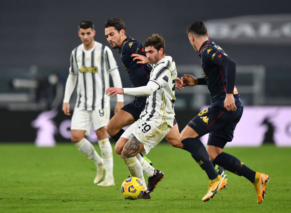 Juventus - Genoa 3-2. FOTO Radu Drăgușin, integralist în meciul care a dus-o pe Juventus în „sferturile” Cupei Italiei: „S-a descurcat fantastic pentru un puști de 18 ani!”