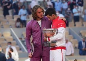Stefanos Tsitsipas îl pune la punct pe Novak Djokovic: „Joacă după propriile reguli și ne face să părem niște fraieri”