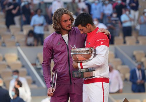 Grecul Stefanos Tsitsipas (23 de ani, 4 ATP) l-a criticat pe sârbul Novak Djokovic (34 de ani, 1 ATP), jucător acceptat pe tabloul principal de la Australian Open, deși nu este vaccinat.