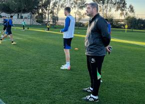 Liviu Ciobotariu pune presiune pe fotbaliștii aduși de la CFR Cluj și FCSB: „Rămâne să arate și în meciurile oficiale”