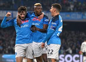 Napoli a spulberat-o pe Juventus » Seară de vis pe stadionul „Diego Armando Maradona”