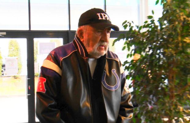 Ion Țiriac, apariție nonconformistă: „Eu sunt contra modei!” » Cu ce s-a încălțat miliardarul