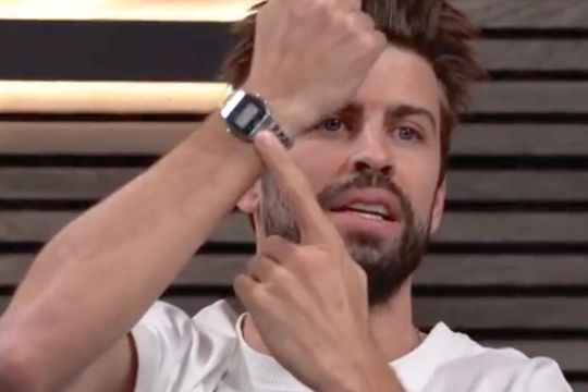 Pique a ironizat-o pe Shakira în direct: „Casio e noul sponsor!”. Cum s-a implicat „Kun” Aguero