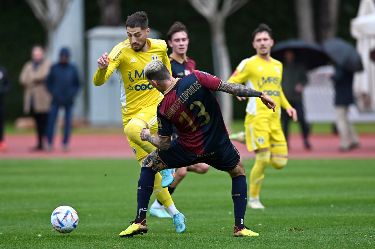 Petrolul a încheiat cantonamentul cu o înfrângere » Toate detaliile de la amical + Emoții cu Budescu în prima repriză