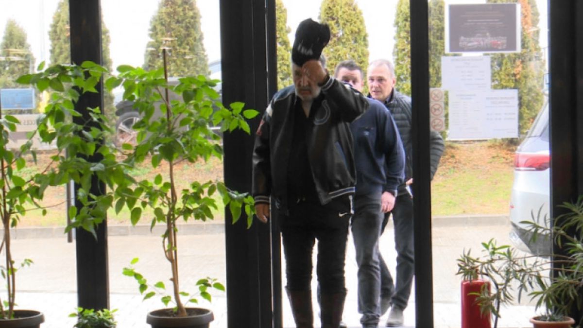 Ion Țiriac, apariție nonconformistă: „Eu sunt contra modei!” » Cu ce s-a încălțat miliardarul