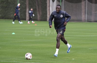 „Îl așteptați înapoi pe Baba Alhassan?” » Răspunsul lui Măldărășanu după transferul mijlocașului ghanez la FCSB: „Știe unde s-a dus!”