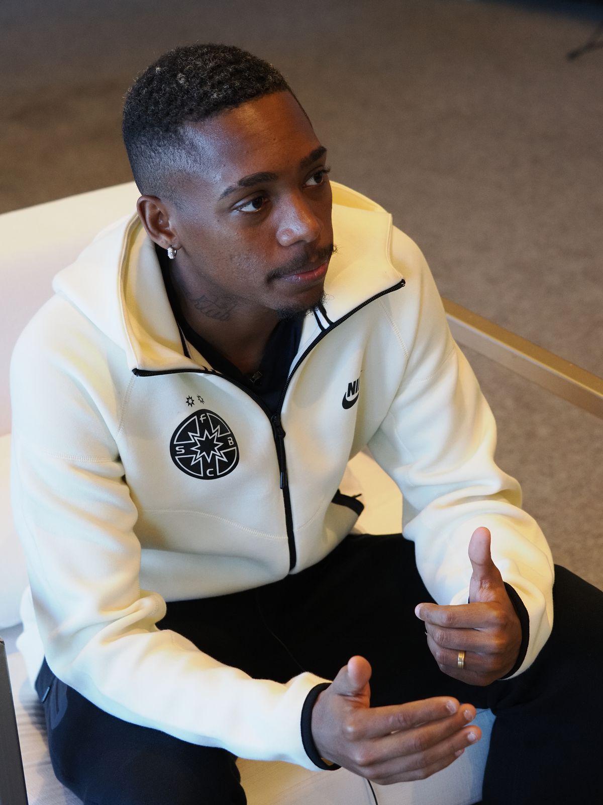 Străinul în vogă din Superligă, impresii după jumătate de an în România: „Cum se numea... Mămăligă, frate! E foarte bună!” + „Îmi aduc familia aici”