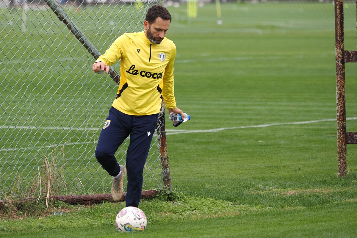 Preparator fizic Carlos Menendez 13 ianuarie