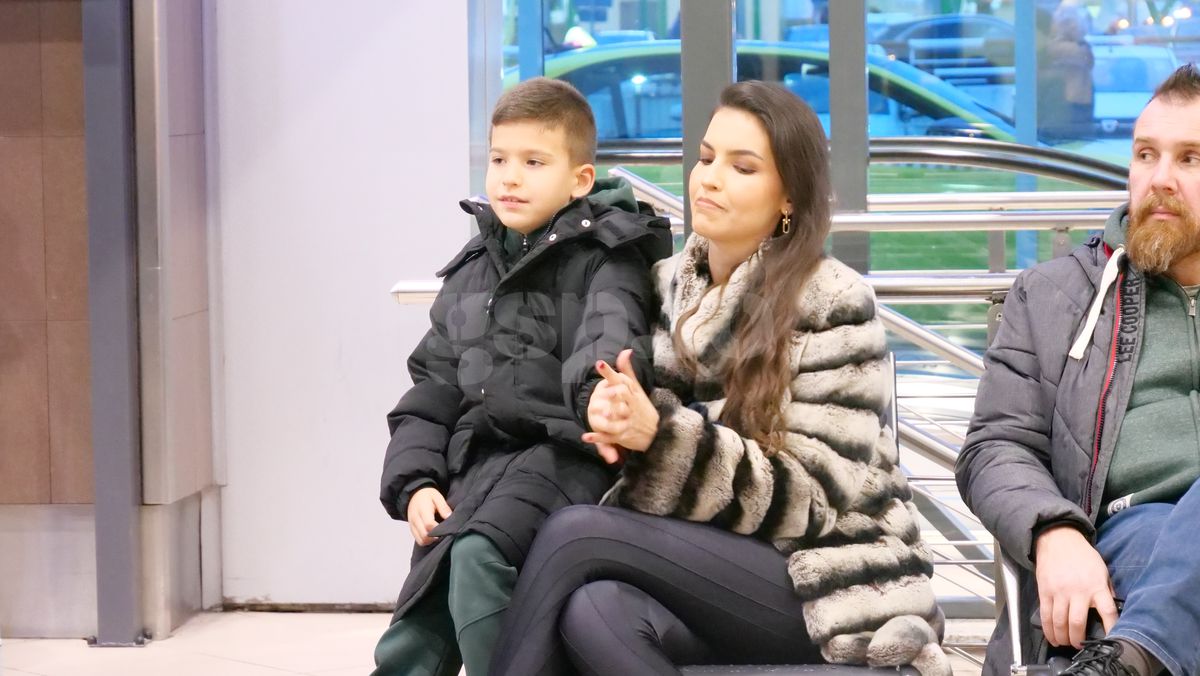 Adrian Mutu, primire pătimașă la revenirea din cantonament » Ce probleme au întâmpinat formațiile din Superligă la aeroport