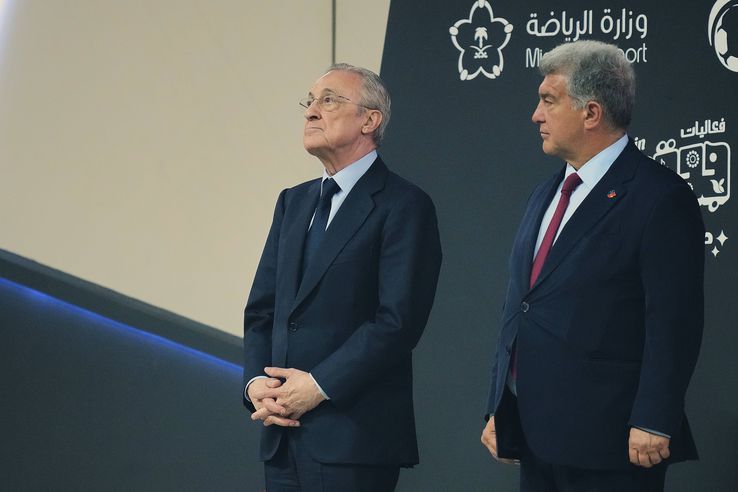 Cele mai tari imagini după Real Madrid - Barcelona » Raphinha l-a făcut să râdă pe Florentino Perez // foto: X