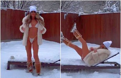 La 47 de ani, mama juniorului din Superligă a rămas în costum de baie și s-a tolănit pe șezlongul acoperit de zăpadă: „Ce zice băiatul tău?”