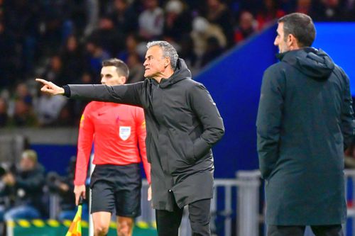 S-a scris istorie! PSG, învinsă pentru prima dată în derby-ul orașului » Luis Enrique: „Nedrept!”
