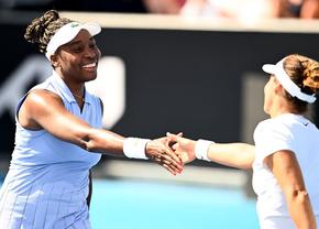 Venus Williams, învinsă în meciul cu cea mai mare vârstă combinată a protagonistelor: 83 de ani!