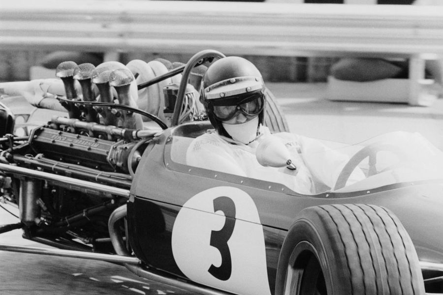 Helmut Marko, comparație între Verstappen și un nume surprinzător din Formula 1: „Max s-ar fi descurcat mai bine în anii '70 decât el astăzi”