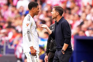 Cei doi care au provocat demiterea lui Xabi Alonso! Apar noi detalii explozive + Reacția antrenorului la despărțire susține varianta