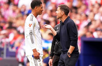 Cei doi care au provocat demiterea lui Xabi Alonso! Apar noi detalii explozive + Reacția antrenorului la despărțire susține varianta