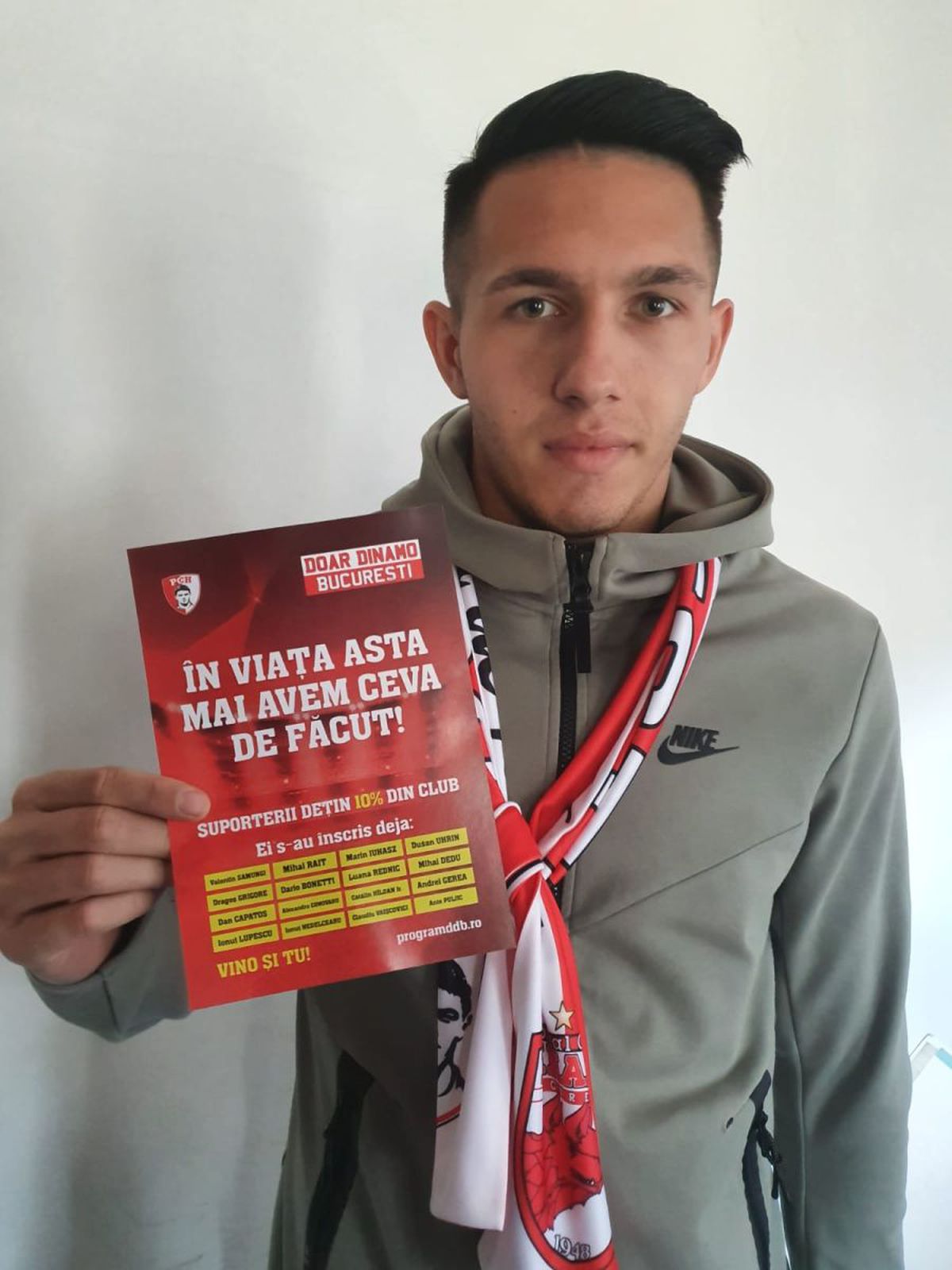 VIDEO 4 dinamoviști au vândut azi bilete pentru Dinamo - FCSB! Câte tichete s-au cumpărat până acum