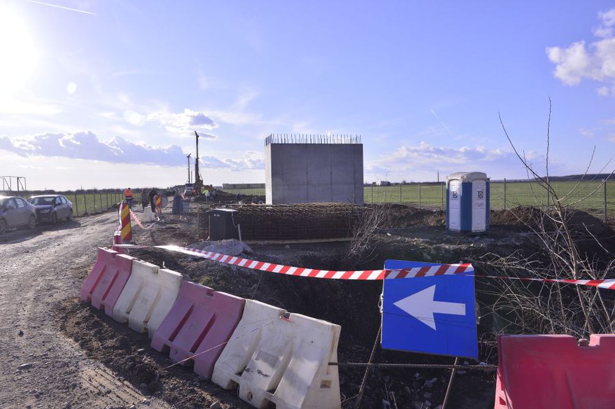 Tren Otopeni - Gara de Nord // FOTO: Cristi Preda