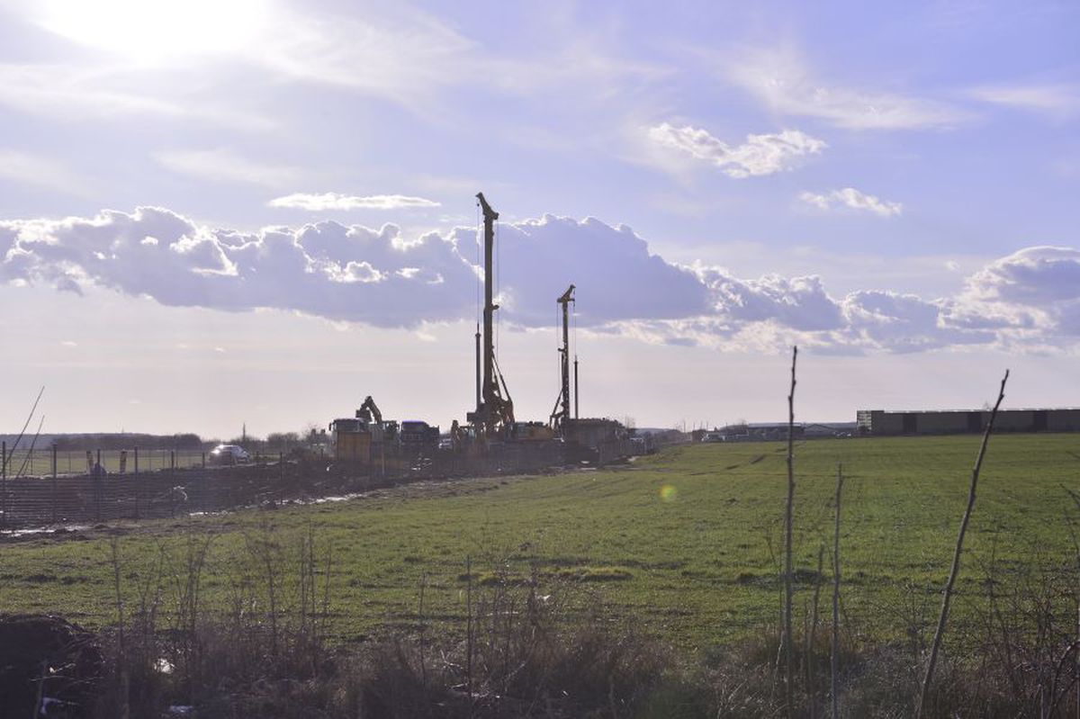 Tren Otopeni - Gara de Nord // FOTO: Cristi Preda