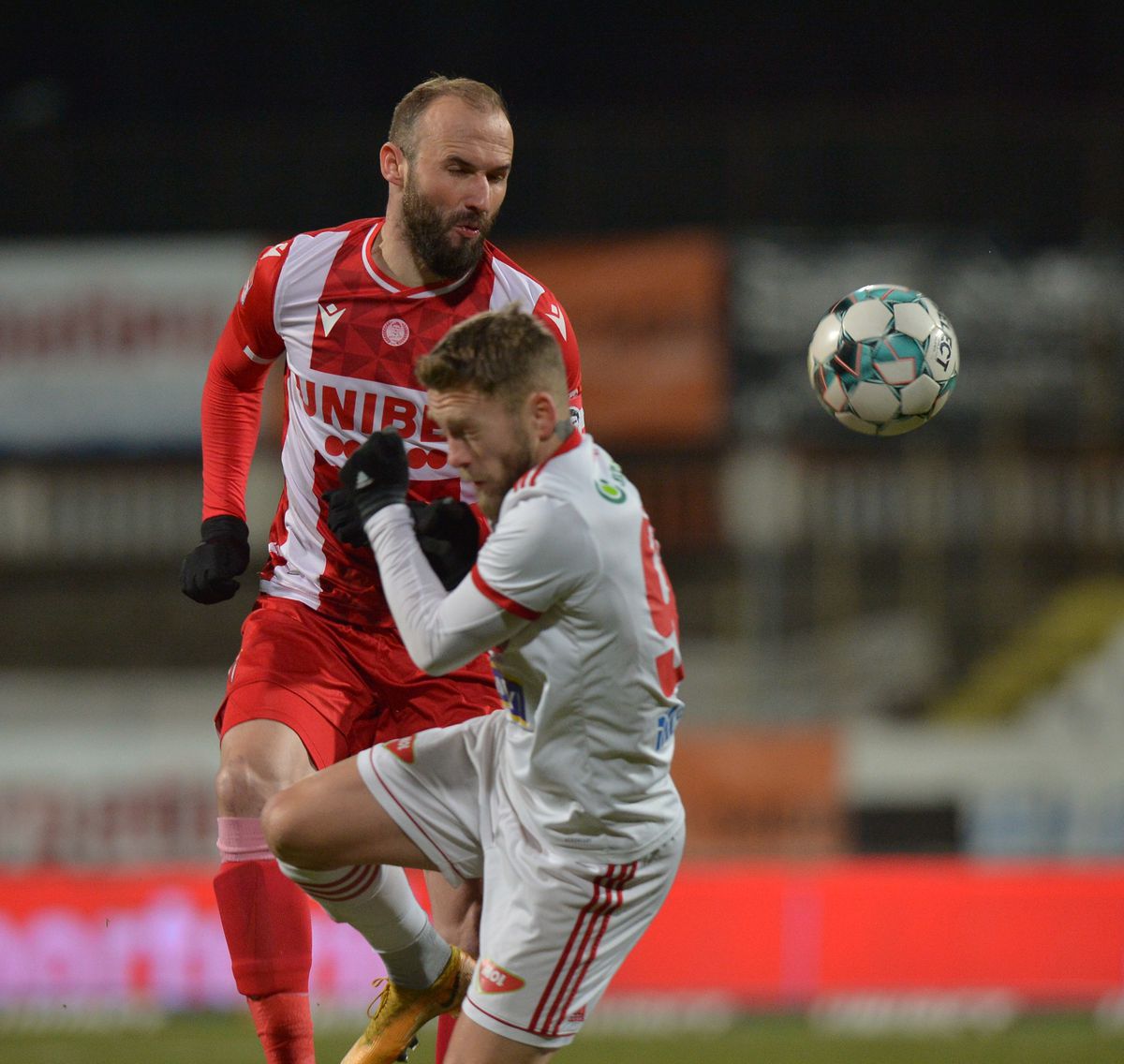 EXCLUSIV Lovitură pentru Dinamo! Adam Nemec riscă să rateze o perioadă importantă