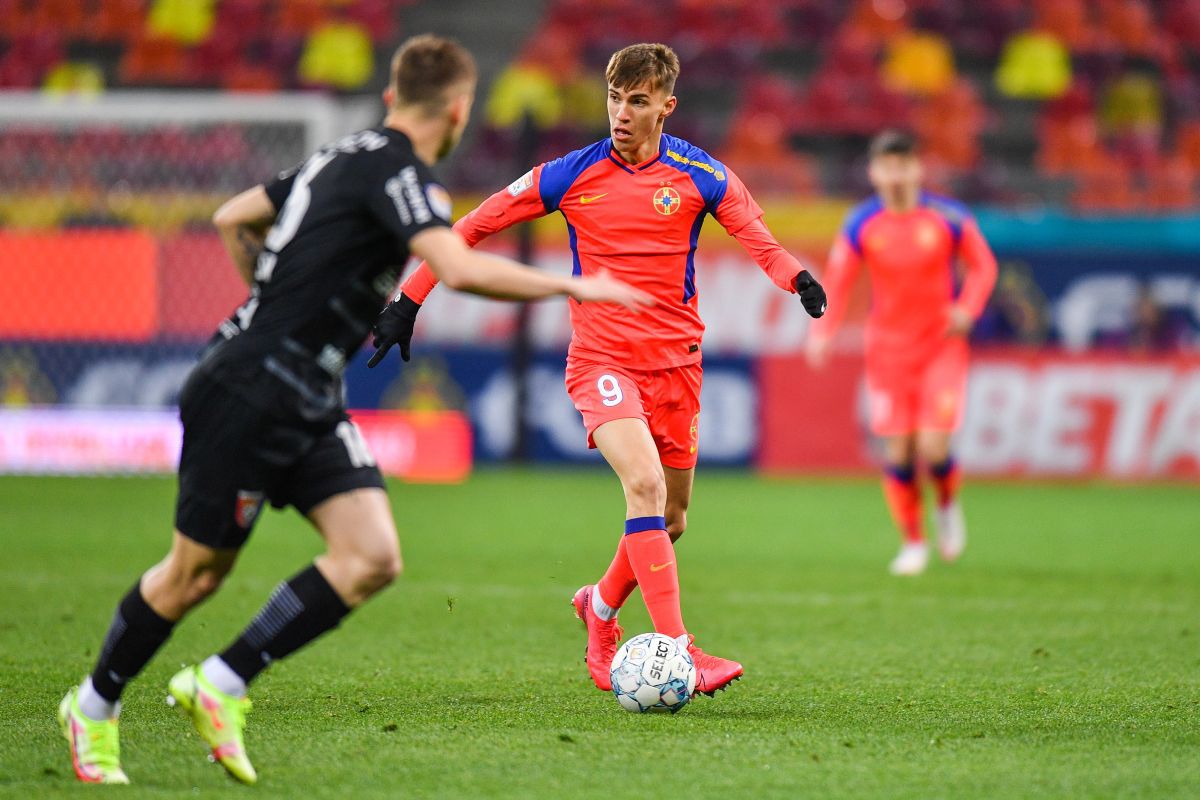 FCSB - Chindia Târgoviște 3-2. O repriză au stricat, alta au reparat! Valentin Gheorghe, MVP pentru trupa lui Gigi Becali