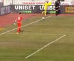 Moment halucinant în FC Argeș - Mioveni » Hațegan a anulat un autogol de „județeană”! De ce a intervenit arbitrul + ce spune Iustin Popescu