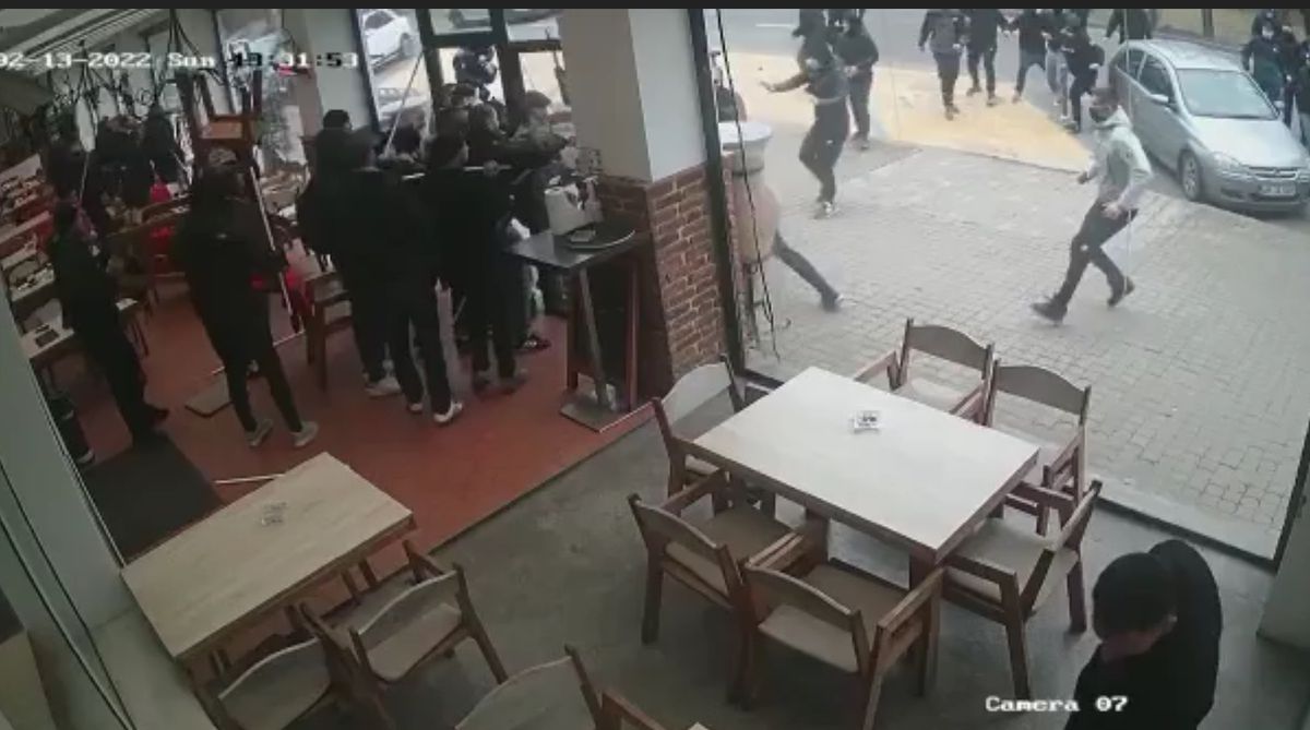 Bătaie în Arad între fanii lui Dinamo și cei de la UTA » Ce spun forțele de ordine