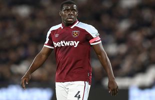 Glumă proastă » Fanii lui West Ham i-au dedicat un cântec de susținere lui Kurt Zouma, în timp ce loveau o pisică gonflabilă