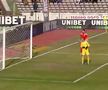 Moment halucinant în FC Argeș - Mioveni » Hațegan a anulat un autogol de „județeană”! De ce a intervenit arbitrul + ce spune Iustin Popescu