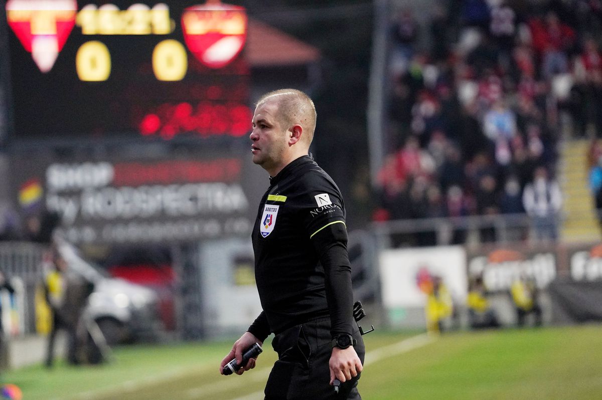 Stoican, după primul punct la Dinamo: „Am jucat din două în două zile: luni, joi și azi” :)