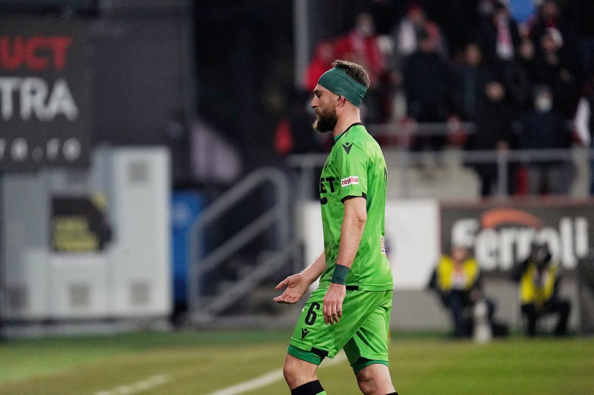 Stoican, după primul punct la Dinamo: „Am jucat din două în două zile: luni, joi și azi” :)