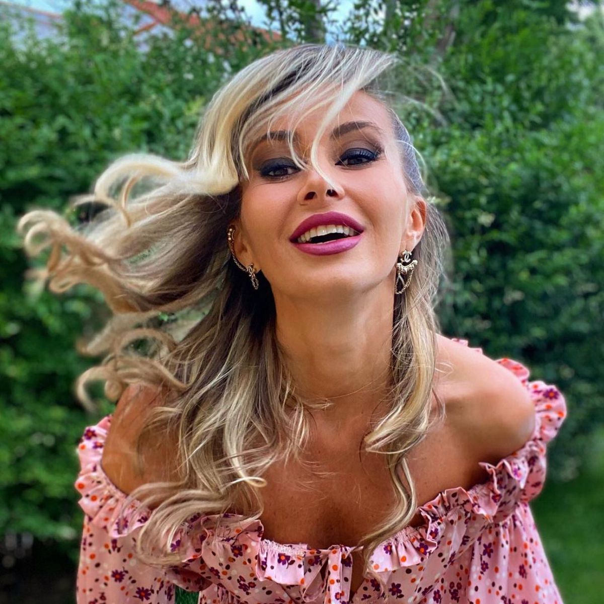 „Feriți-vă să plecați undeva cu mine!” » Crina Abrudan a dezvăluit de ce e nevoită să călătorească singură