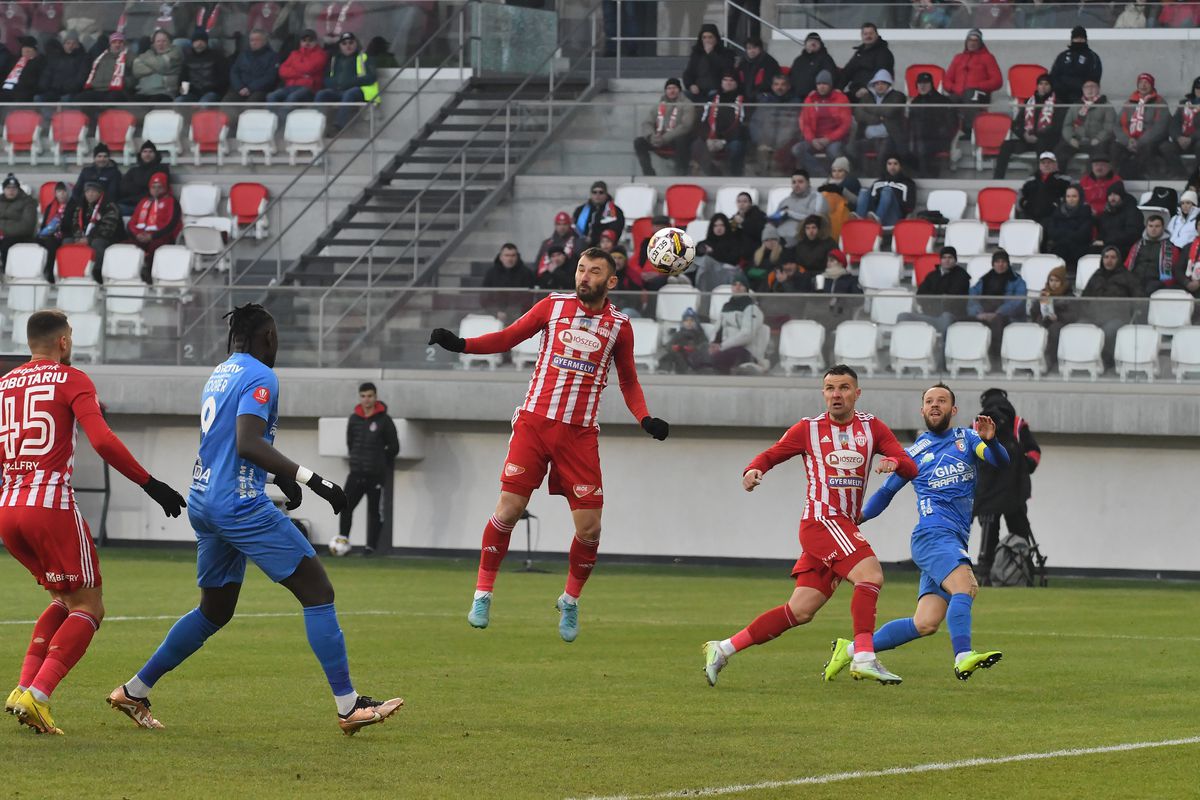 Show între Sepsi și Chindia » Meci cu ocazii mari, gafe și o revenire de la 0-2