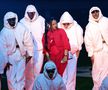 Concertul Rihannei la Super Bowl se putea sfârși tragic » Un dansator, la un pas să cadă de la mare înălțime