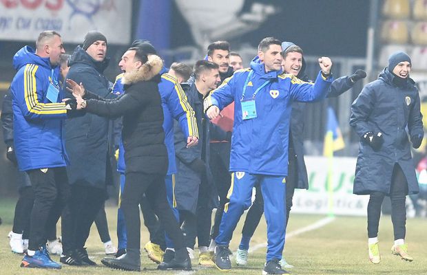 „Mai stau, Mister” » Ce l-a uimit pe Florin Pîrvu la debutul pe banca Petrolului: „Așa ceva este incredibil!”